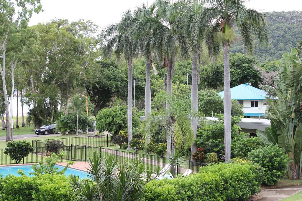 Village Hotel Arcadia
